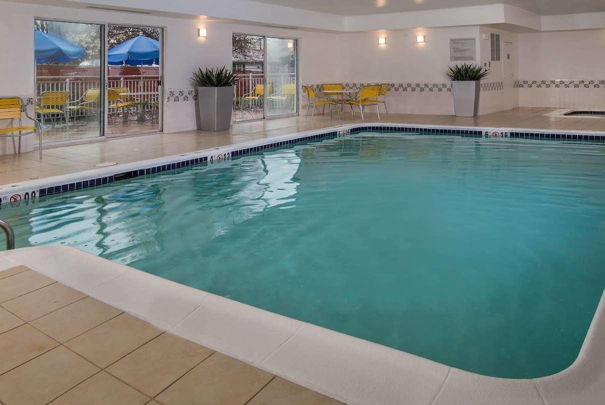 Baymont By Wyndham Chambersburg Ξενοδοχείο Εξωτερικό φωτογραφία